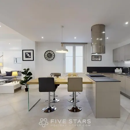 Apartament Grand Promenade Five Stars House *