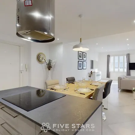 Apartament Grand Promenade Five Stars House