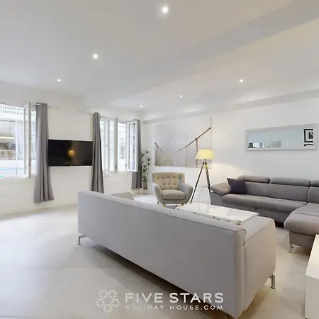 Апартаменты Grand Promenade Five Stars House Ницца